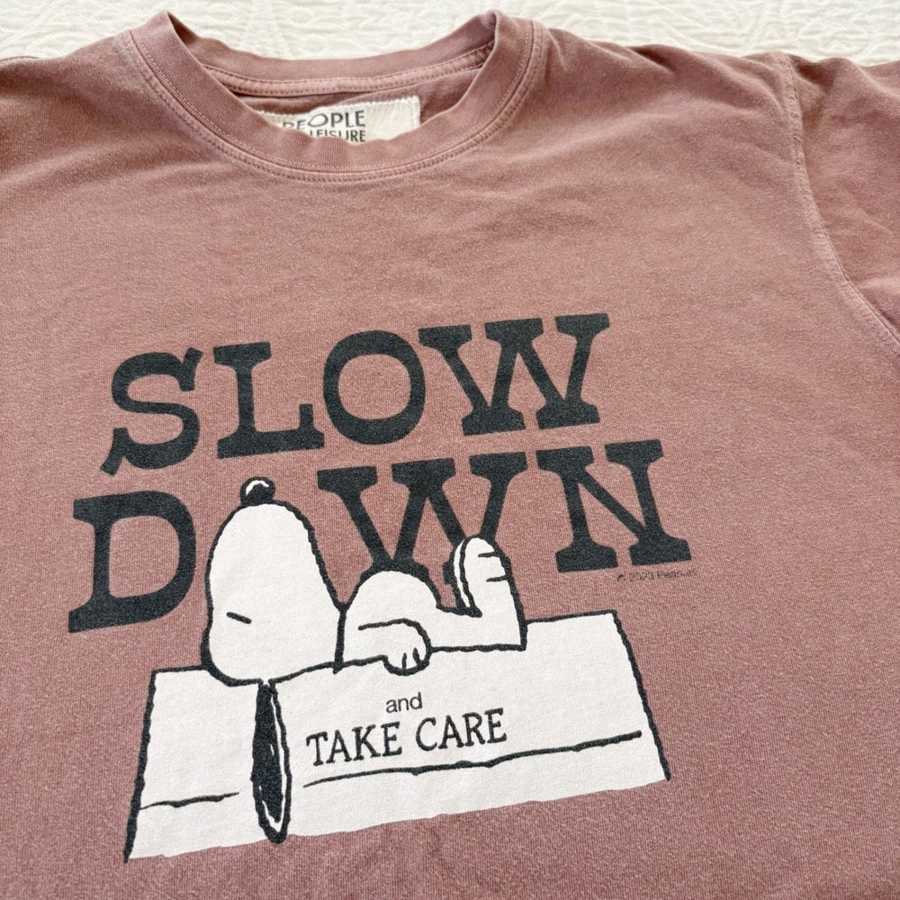 People of Leisure x Peanuts Snoopy Slow Down Graphic Tee Sz L - Picture 2 of 4